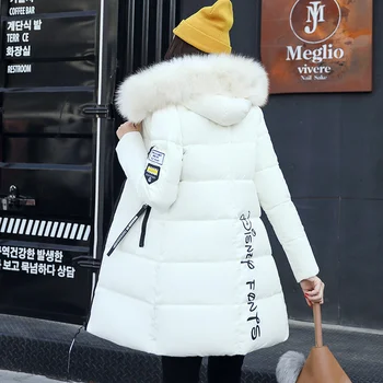 2022 kış yeni kalınlaşmış orta uzunlukta pamuk dolgulu giysiler kadınlar için Kore versiyonu ince uydurma yün yaka