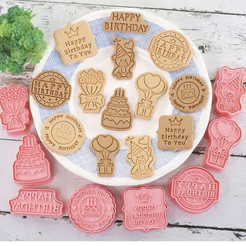 8 Adet / takım Çerez Kesiciler Plastik 3D Doğum Günü Tema Basılabilir Bisküvi Kalıp kurabiye damgası Pişirme Pasta Bakeware Doğum Günü Partisi İçin